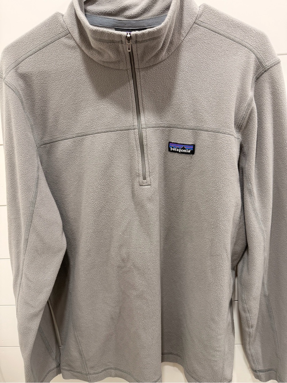 Patagonia Men’s Light Gray Micro-D Quarter-Zip Fleece
